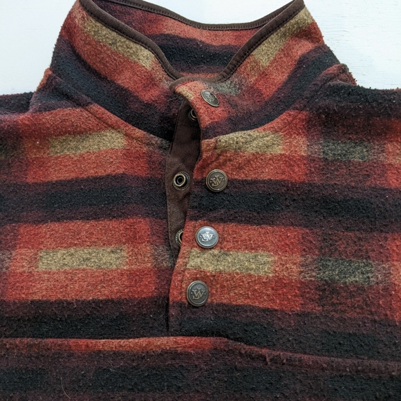 John Wayne Fleece Long Sleeve 1/4 Snap Reddish Brown Pullover Size S. - Picture 2 of 6
